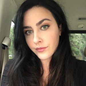 Meet your Posher, Tori